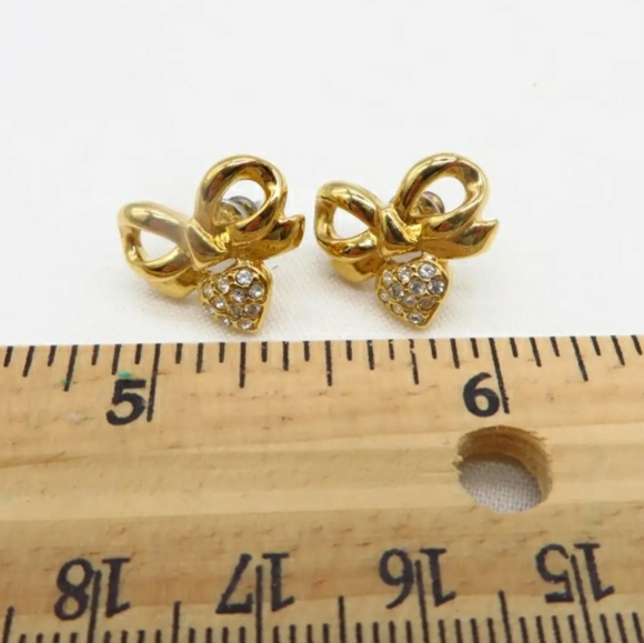 Elizabeth Taylor White Diamonds Gold Tone Bow Ribbon Pierced Stud Earrings - Picture 5 of 5